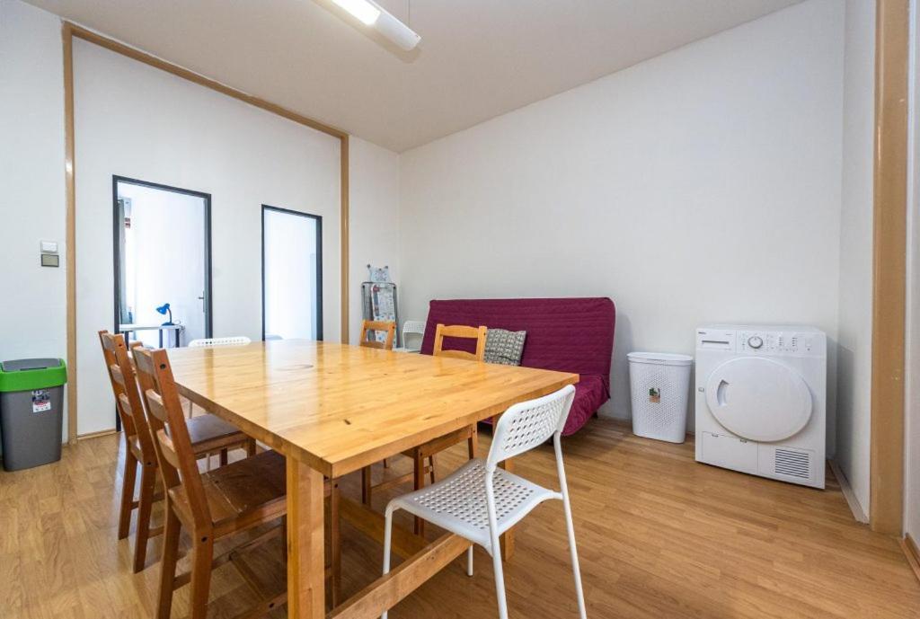 Apartments Stepanska 36 Prague Ngoại thất bức ảnh
